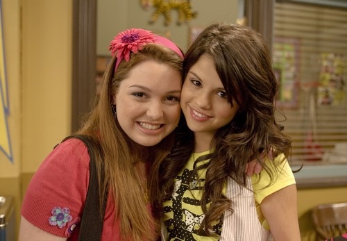 selena-gomez-a-jennifer-stone-2